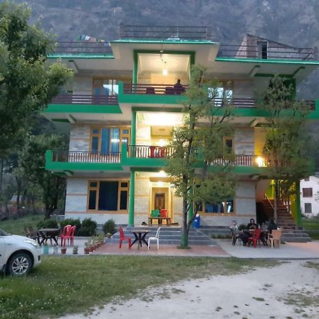 The Royal Orchard Kasol Hotel Ngoại thất bức ảnh
