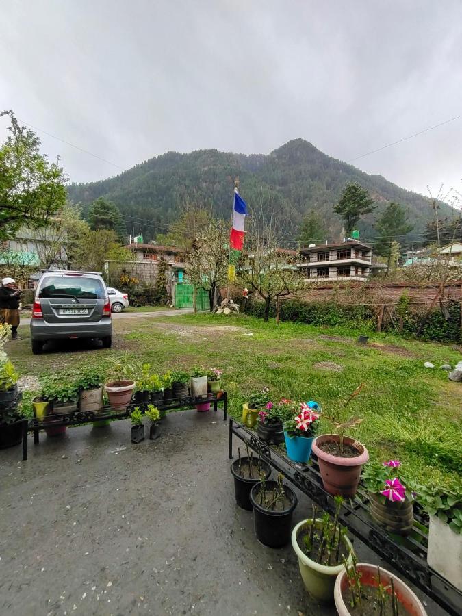 The Royal Orchard Kasol Hotel Ngoại thất bức ảnh