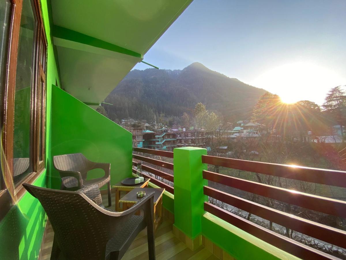 The Royal Orchard Kasol Hotel Ngoại thất bức ảnh